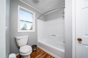 20070 Parkway Ave 25